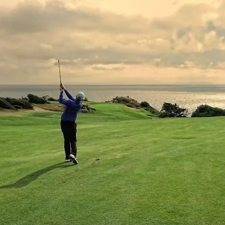 Neuve Piscine Privee Chauffee Villa