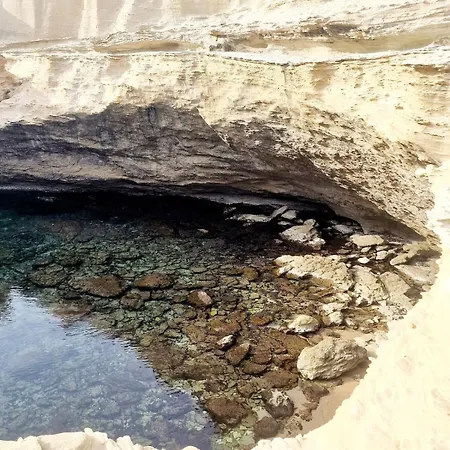 Neuve Piscine Privee Chauffee Bonifacio